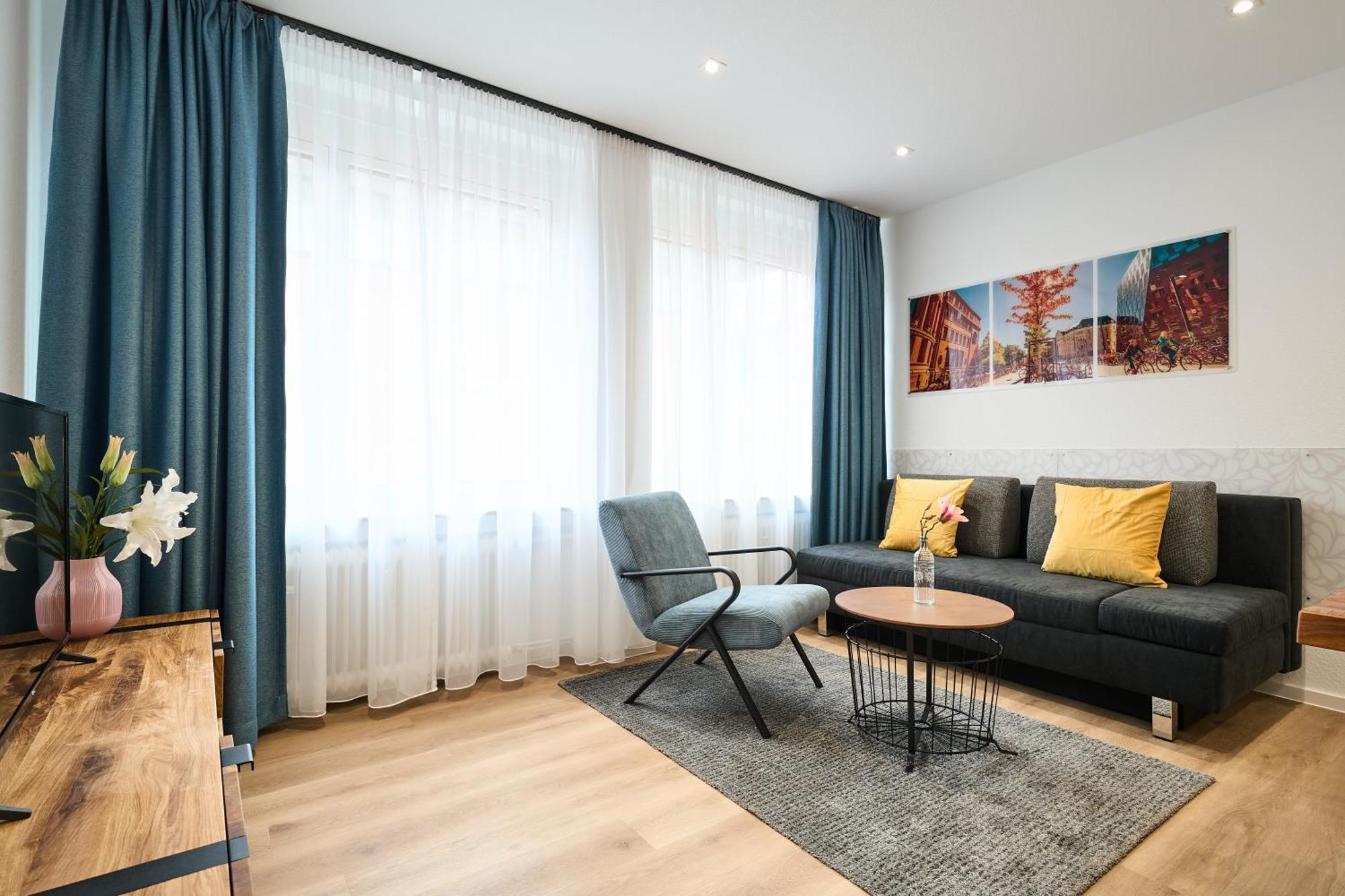 Deluxe Apartments Friedrichstrasse ไฟรบวร์กอิมไบรส์เกา ภายนอก รูปภาพ